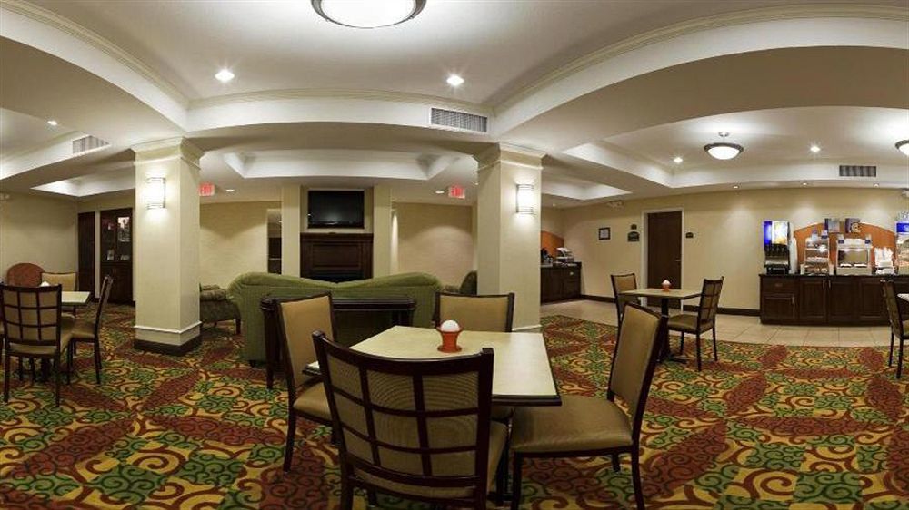Holiday Inn Express Hotel & Suites Portland By Ihg Exterior foto